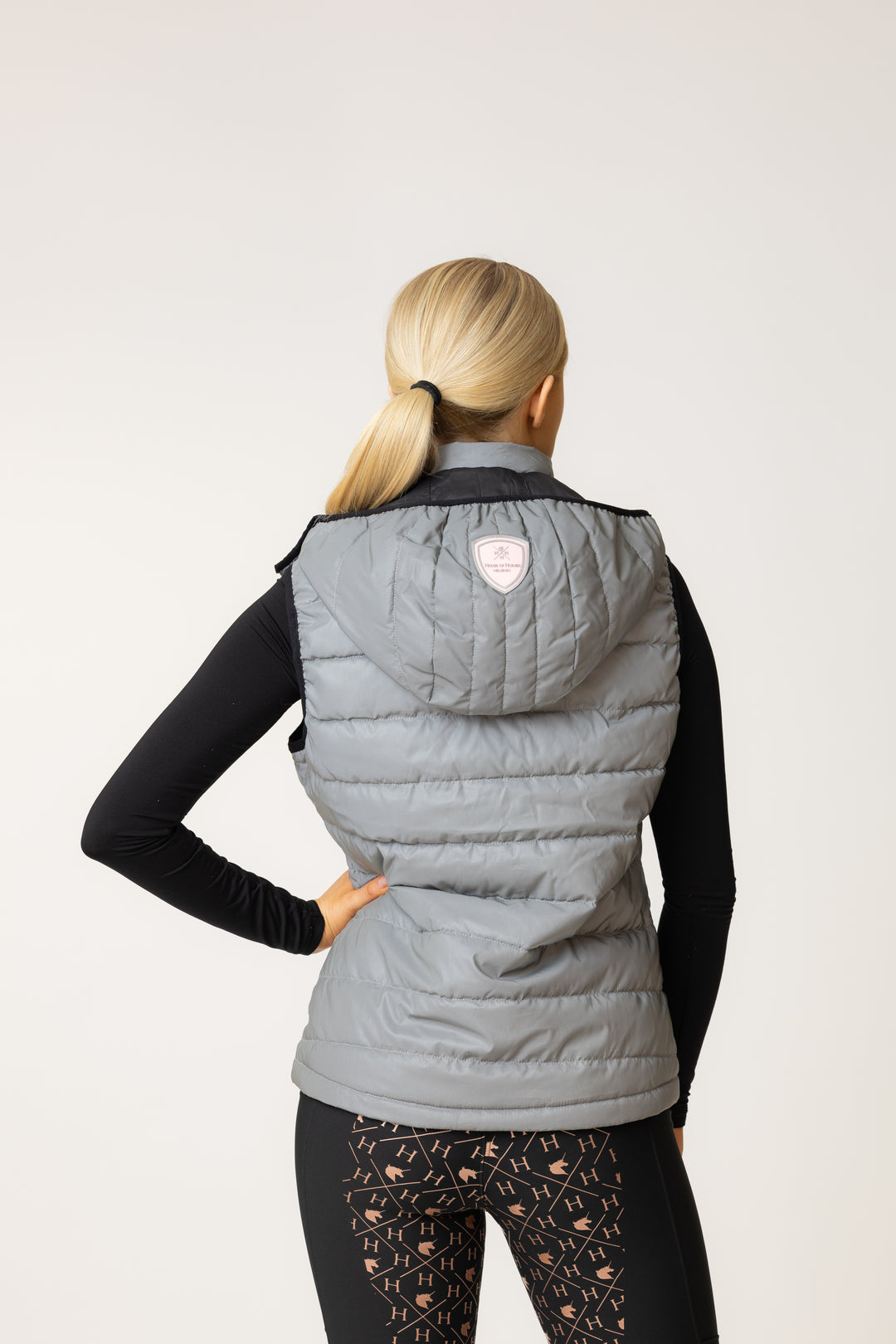 HoH Shine in The Dark Heijastava liivi ilman logoa